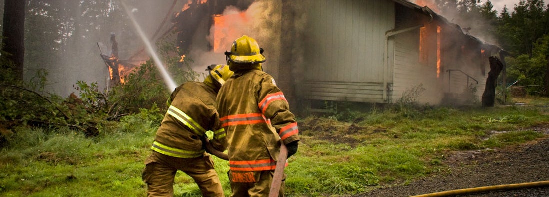 Firefighers and housefire. Find Fire Insurance.